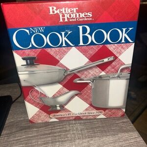 Better Homes and Gardens 14th Edition Cook Book pre used